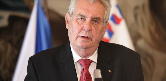 Méně pijte, více pracujte. Miloš Zeman pro PL nařkl velvyslance USA Schapira z korupce a dodal: V Česku možná hrozí Majdan
